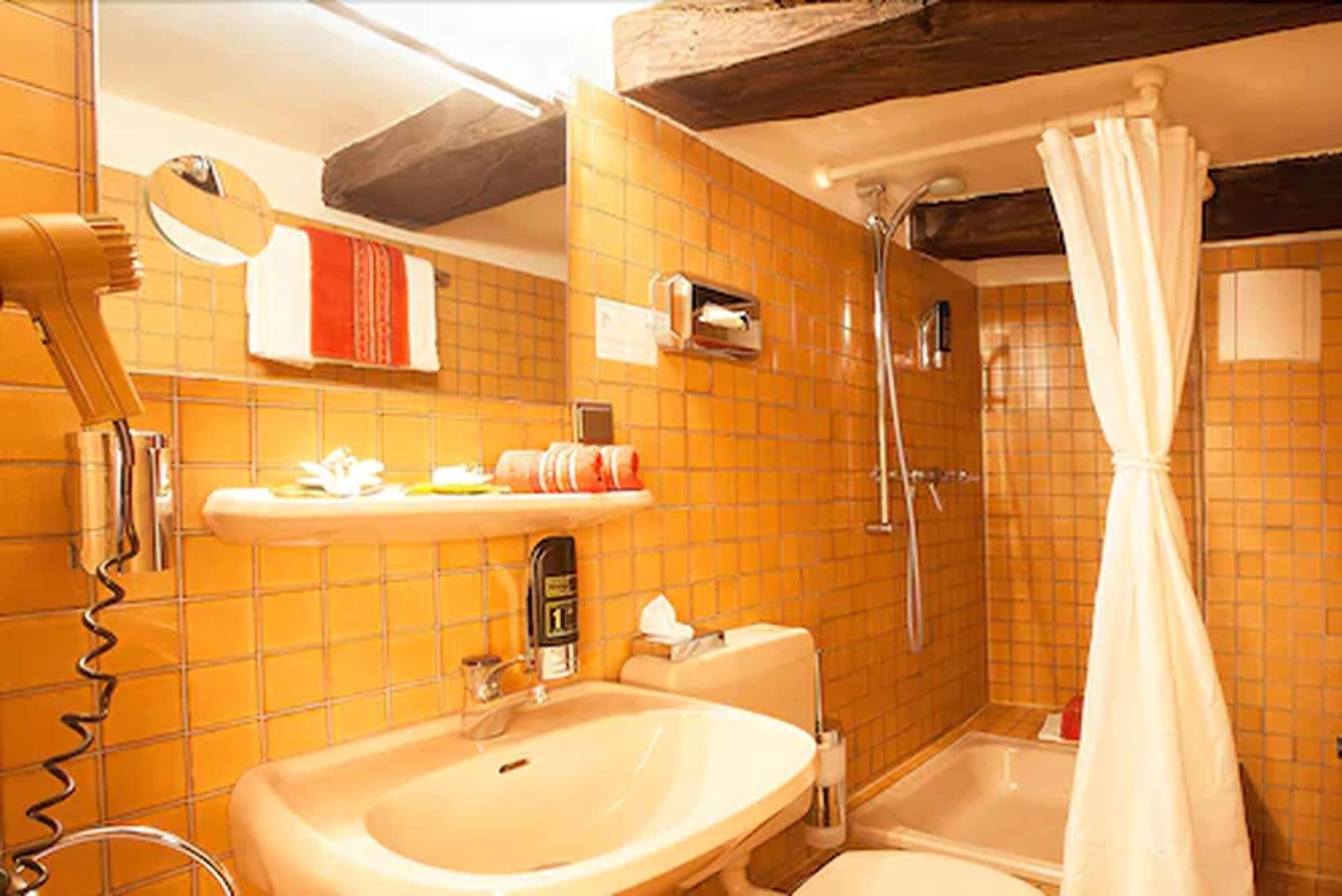 Ritter St. Georg 3*